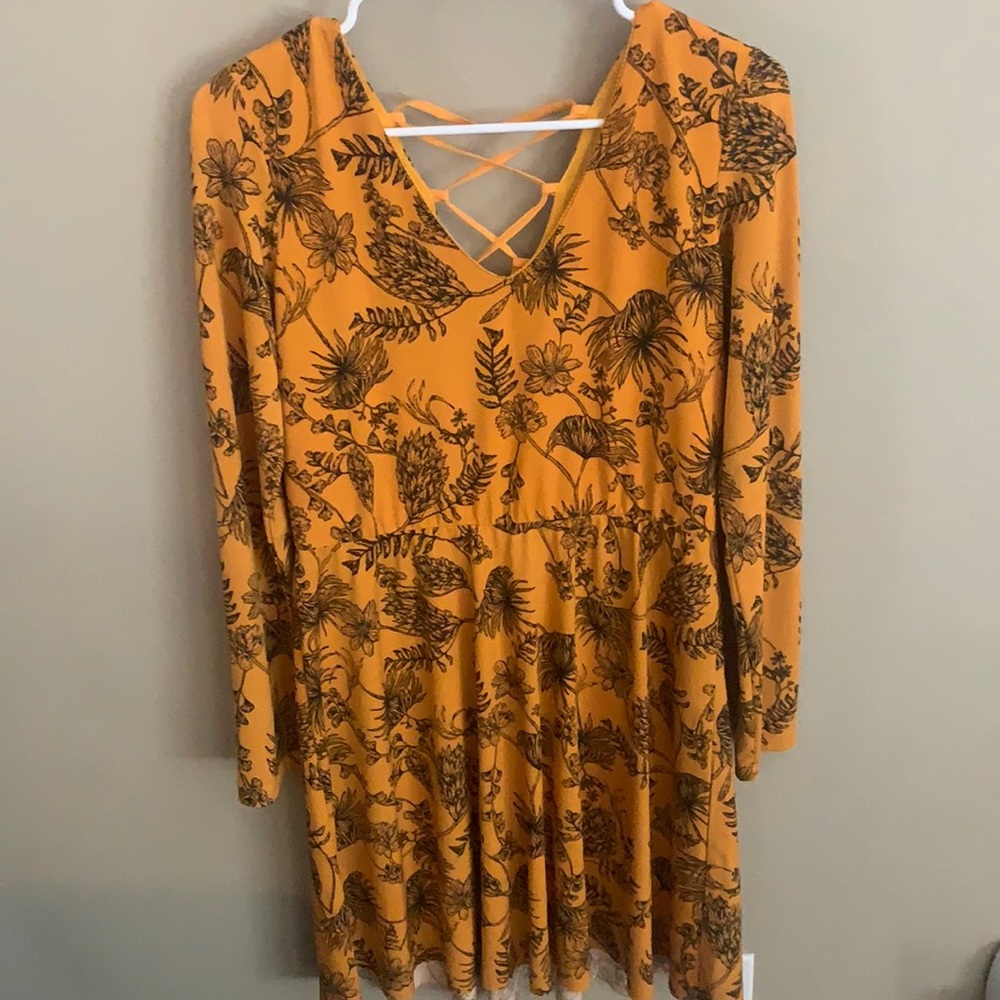 Women’s dress